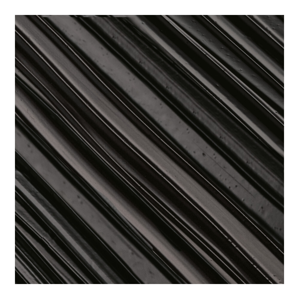 700 Black