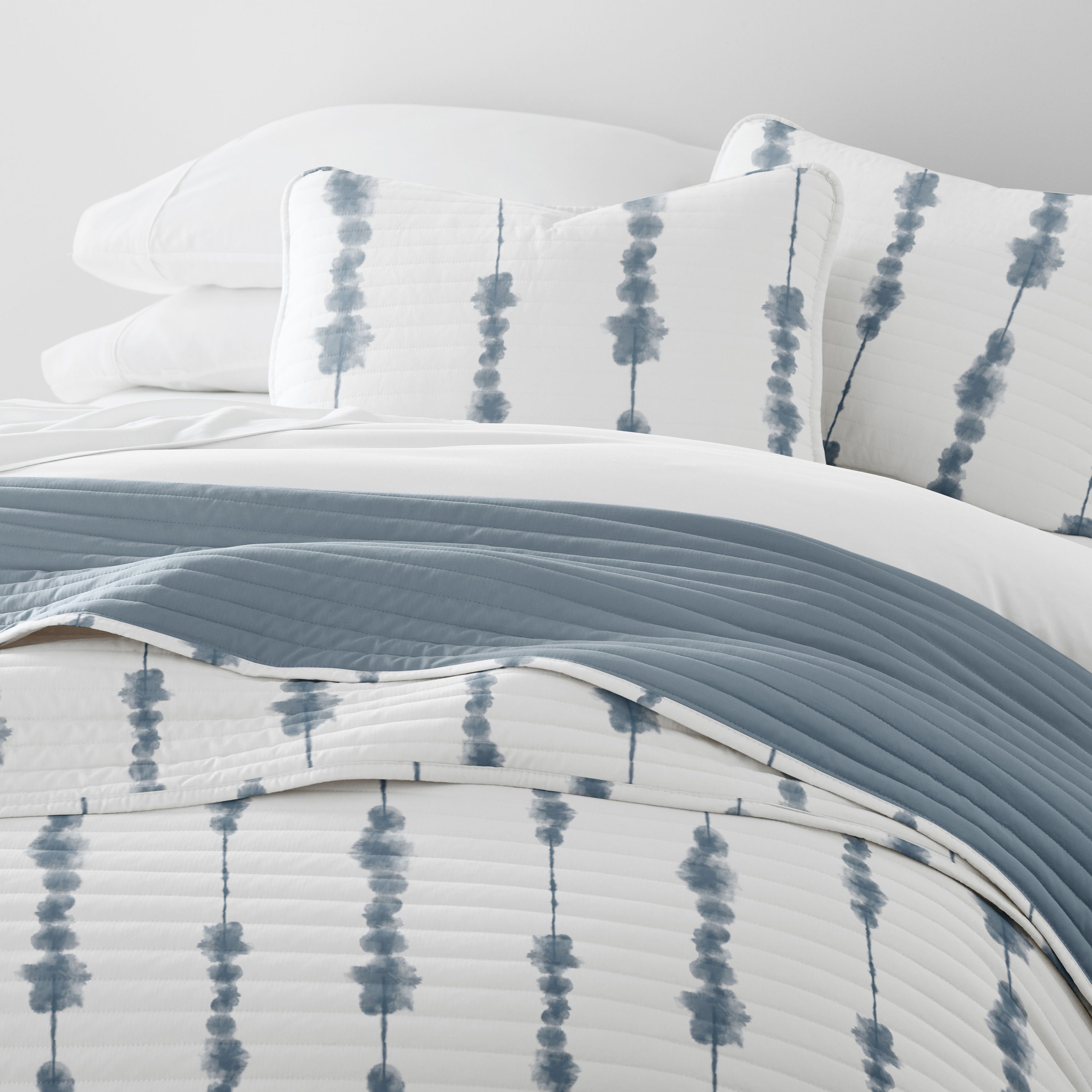 Shibori Aesthetic Navy